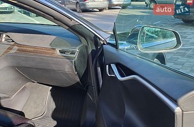 Лифтбек Tesla Model S 2016 в Виннице фото 12 Лифтбек Tesla Model S 2016 в Виннице