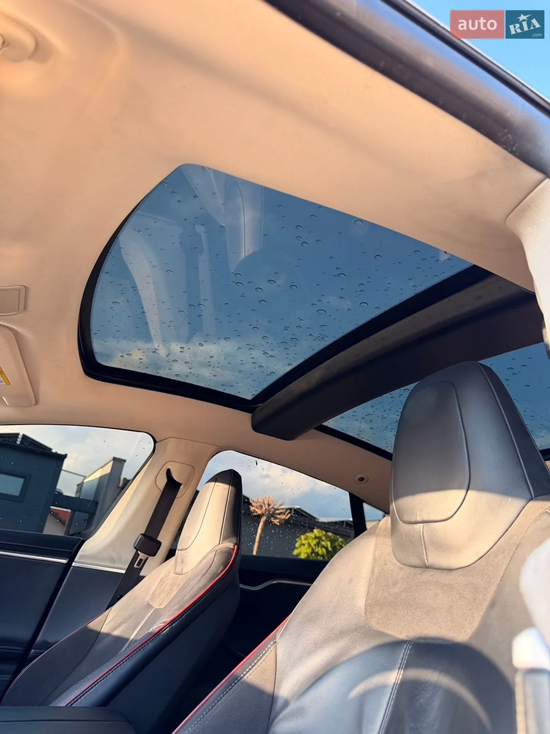 2014 Tesla Model S - мініатюра 27