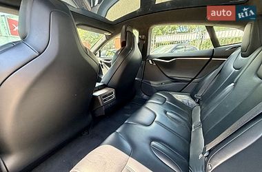 Ліфтбек Tesla Model S 2017 в Одесі фото 22 Ліфтбек Tesla Model S 2017 в Одесі