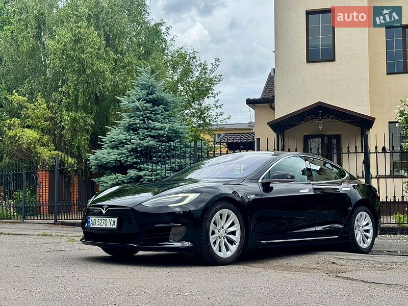 Лифтбек Tesla Model S 2016 в Виннице фото 7 Лифтбек Tesla Model S 2016 в Виннице