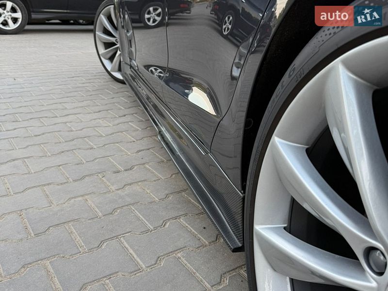 Лифтбек Tesla Model S 2018 в Одессе