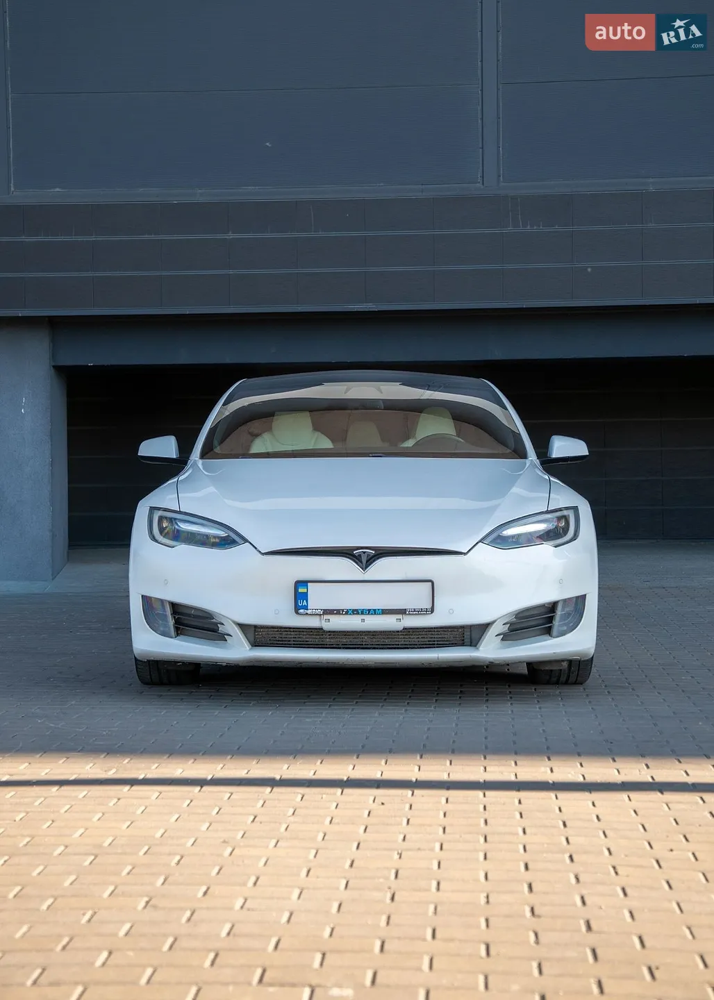 2017 Tesla Model S - мініатюра 10