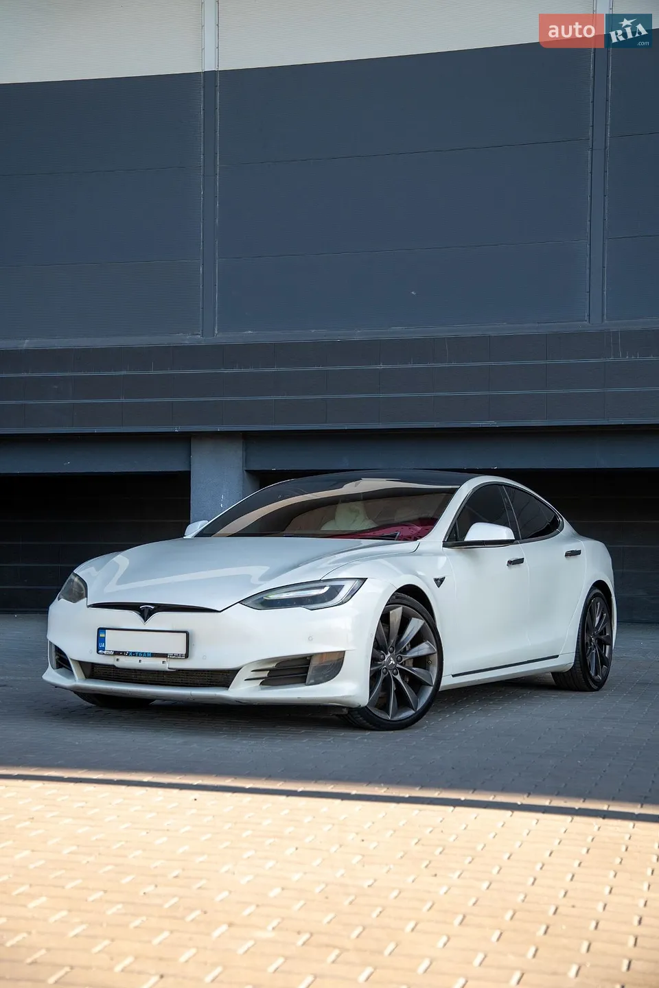 2017 Tesla Model S - мініатюра 5