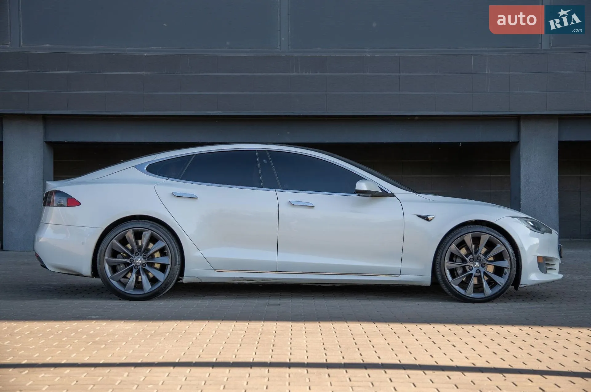2017 Tesla Model S - мініатюра 17
