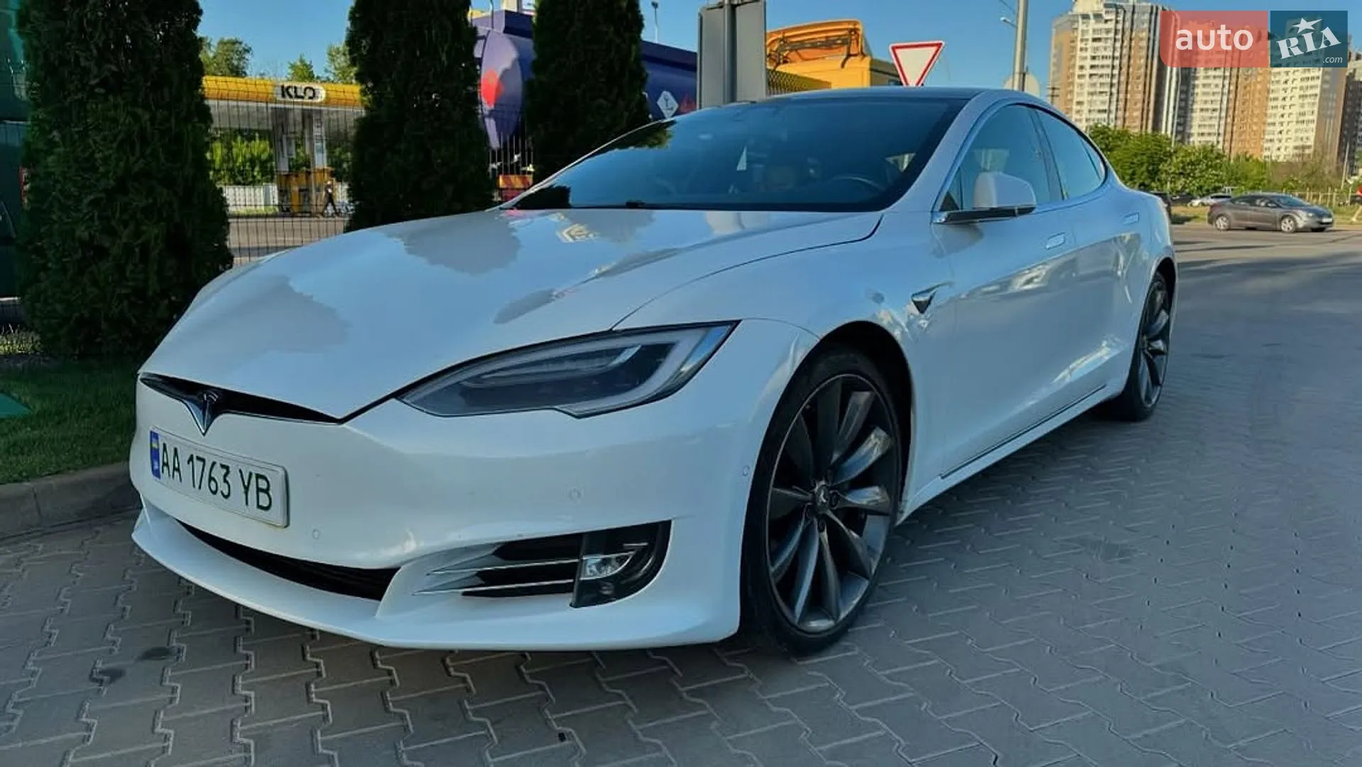 2017 Tesla Model S - мініатюра 3