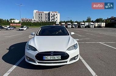 Лифтбек Tesla Model S 2013 в Суховоле