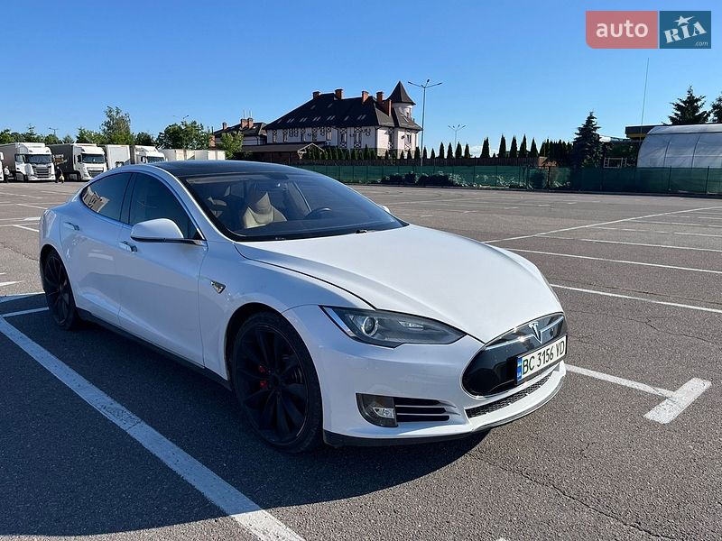 Ліфтбек Tesla Model S 2013 в Суховолі фото 3 Ліфтбек Tesla Model S 2013 в Суховолі