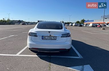 Лифтбек Tesla Model S 2013 в Суховоле