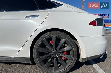 Лифтбек Tesla Model S 2013 в Суховоле
