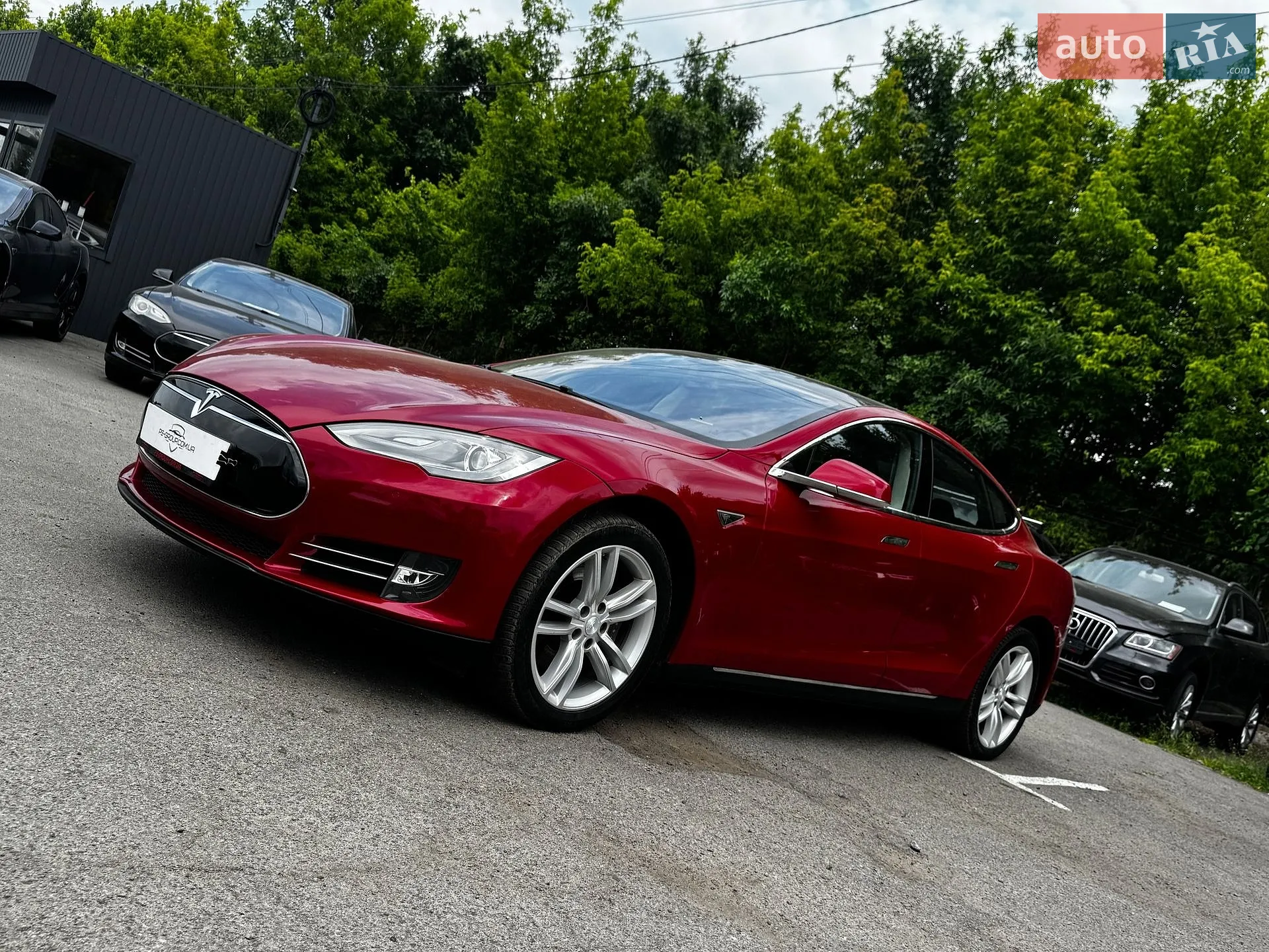 2014 Tesla Model S - мініатюра 2
