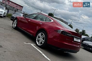 Лифтбек Tesla Model S 2014 в Луцке
