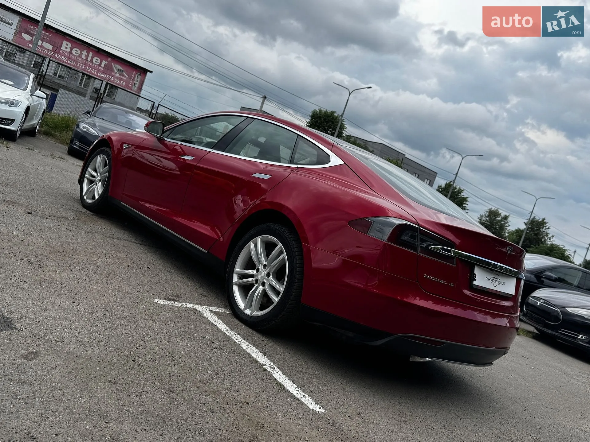 2014 Tesla Model S - мініатюра 11