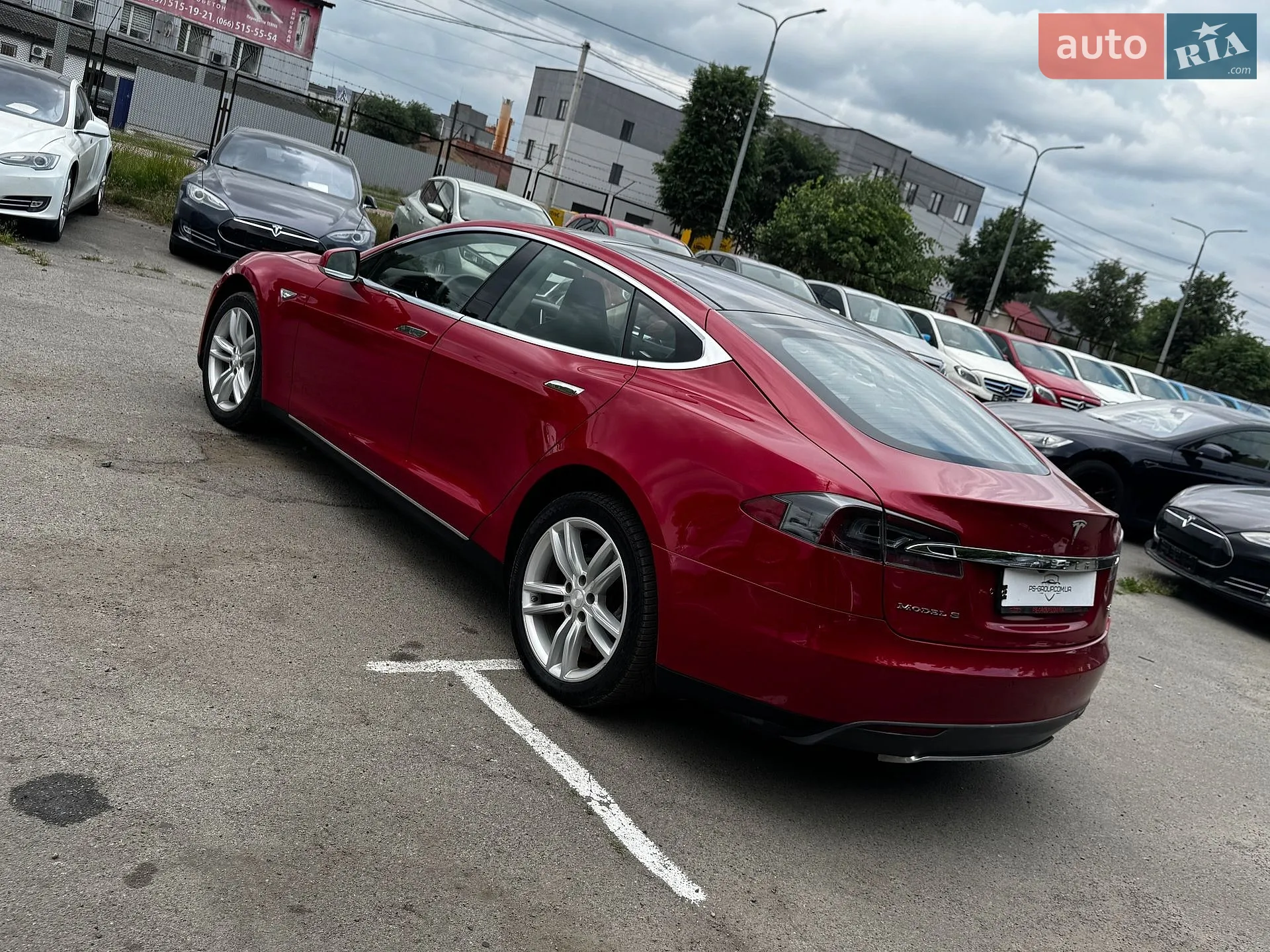 2014 Tesla Model S - мініатюра 10