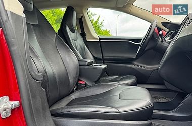 Лифтбек Tesla Model S 2014 в Луцке