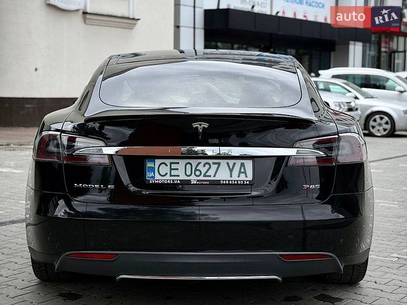 Ліфтбек Tesla Model S 2013 в Чернівцях фото 14 Ліфтбек Tesla Model S 2013 в Чернівцях