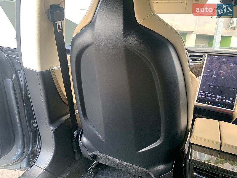 Лифтбек Tesla Model S 2013 в Крюковщине фото 39 Лифтбек Tesla Model S 2013 в Крюковщине