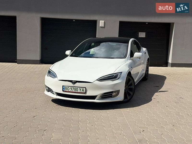 Ліфтбек Tesla Model S 2020 в Тернополі фото 5 Ліфтбек Tesla Model S 2020 в Тернополі
