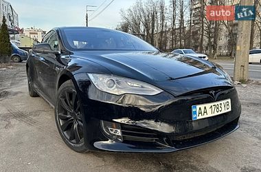 Лифтбек Tesla Model S 2013 в Киеве фото Лифтбек Tesla Model S 2013 в Киеве