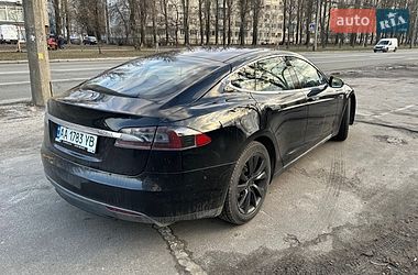 Лифтбек Tesla Model S 2013 в Киеве фото 2 Лифтбек Tesla Model S 2013 в Киеве