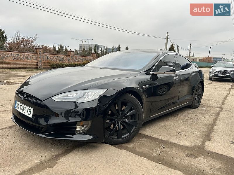 Лифтбек Tesla Model S 2013 в Киеве фото 6 Лифтбек Tesla Model S 2013 в Киеве