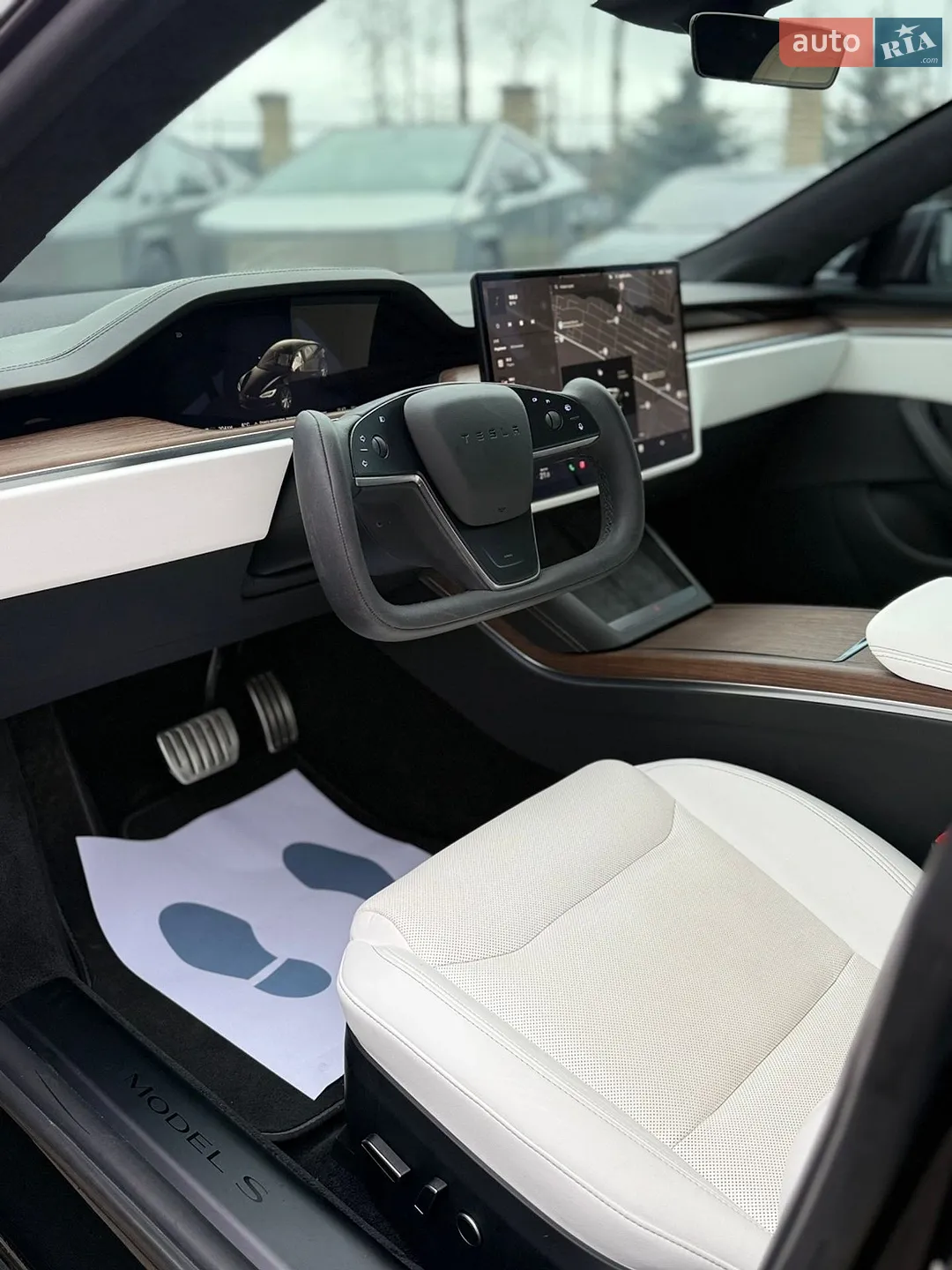 2021 Tesla Model S - мініатюра 10