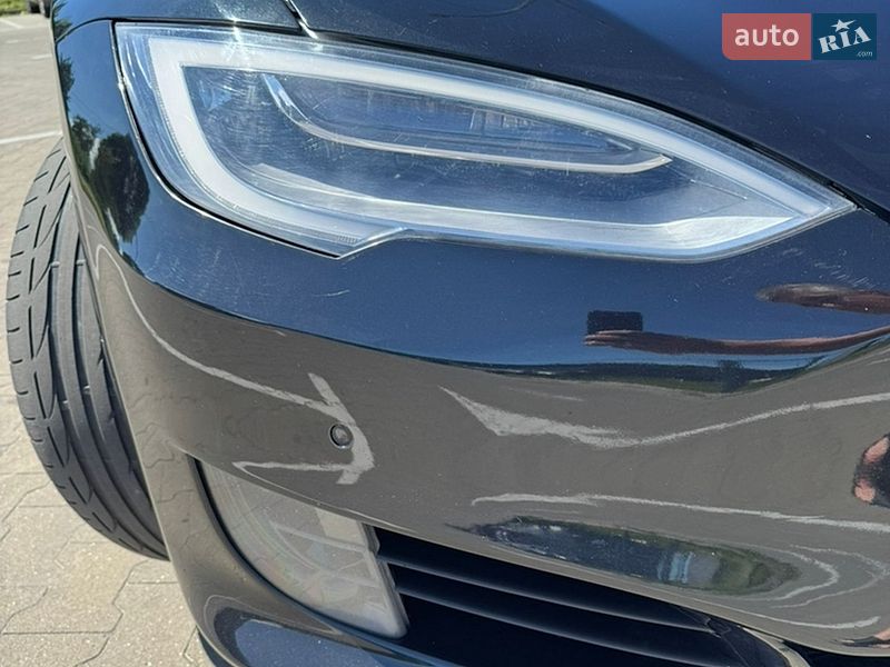 Ліфтбек Tesla Model S 2017 в Києві фото 5 Ліфтбек Tesla Model S 2017 в Києві