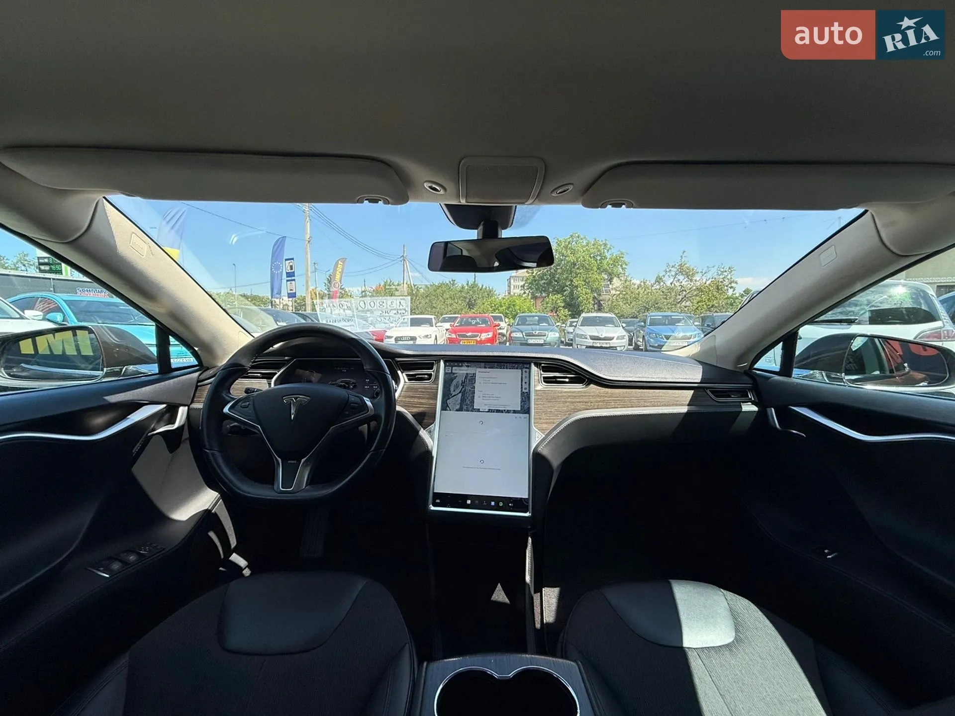 2014 Tesla Model S - мініатюра 15