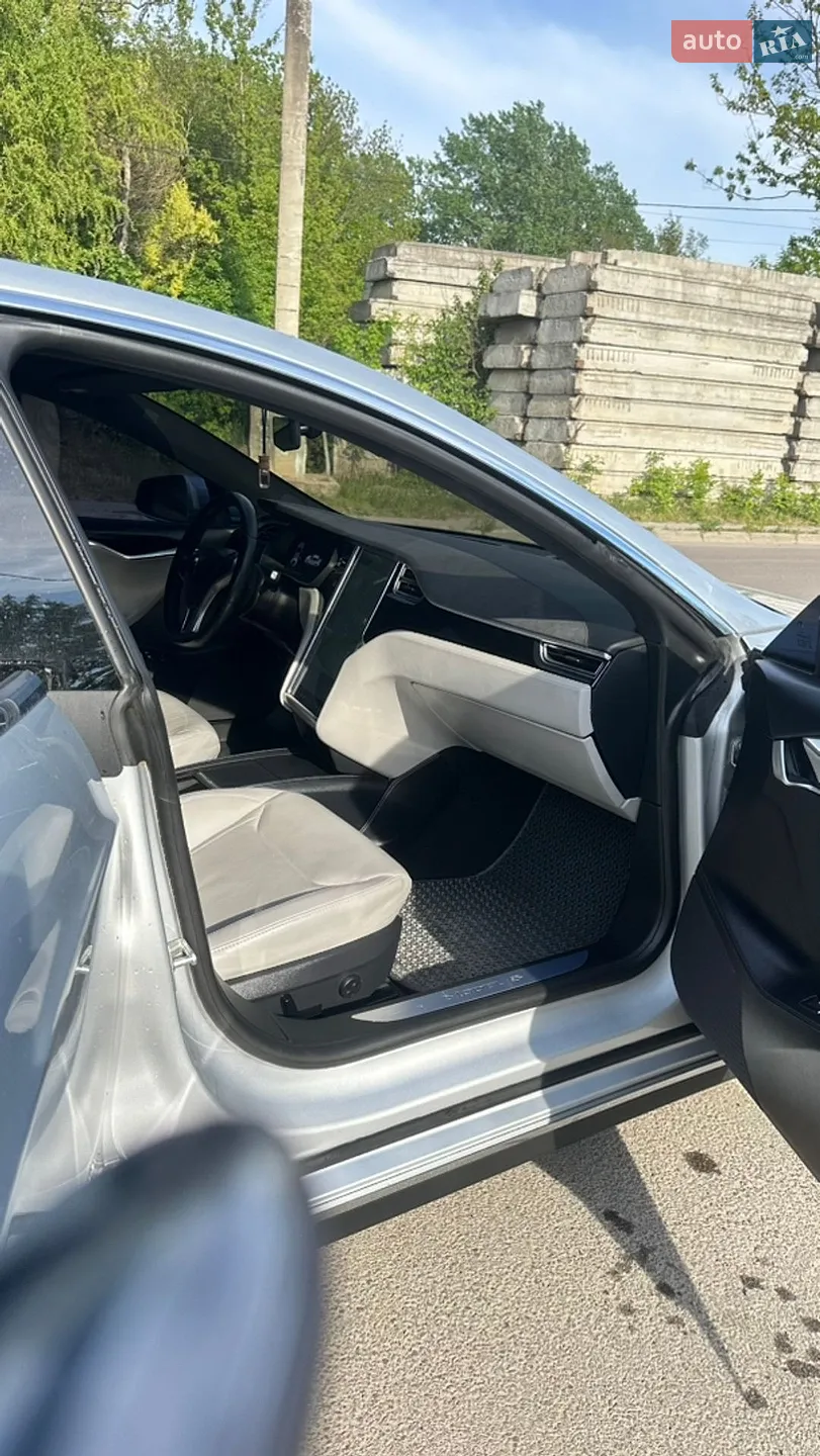 2015 Tesla Model S - мініатюра 7