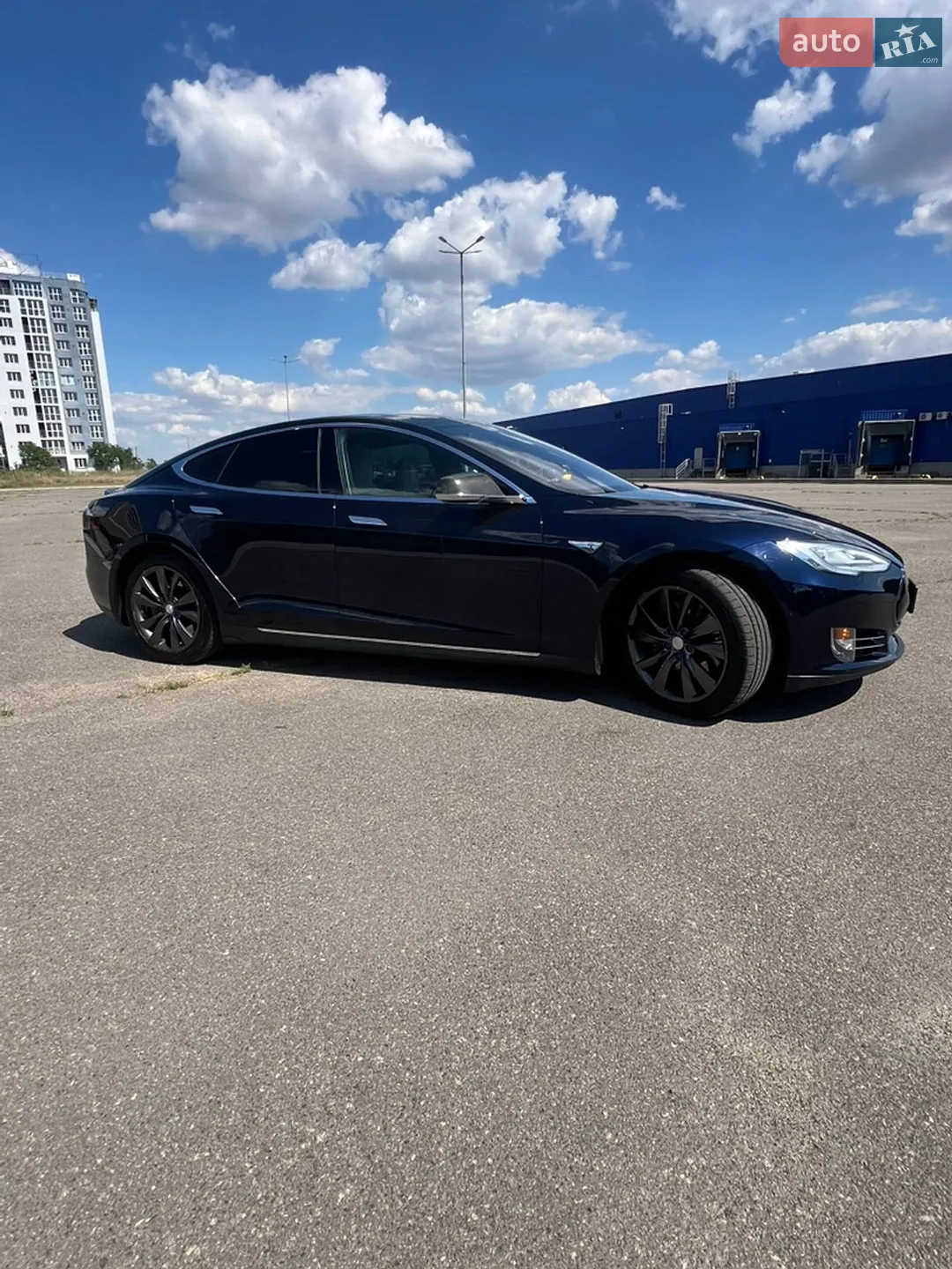 2015 Tesla Model S - мініатюра 11