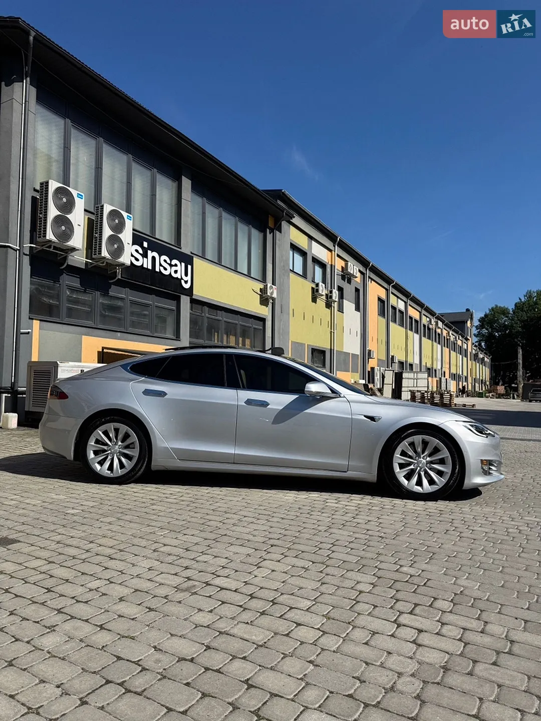 2016 Tesla Model S - мініатюра 4