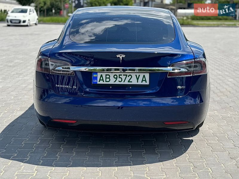 Ліфтбек Tesla Model S 2018 в Хмельницькому