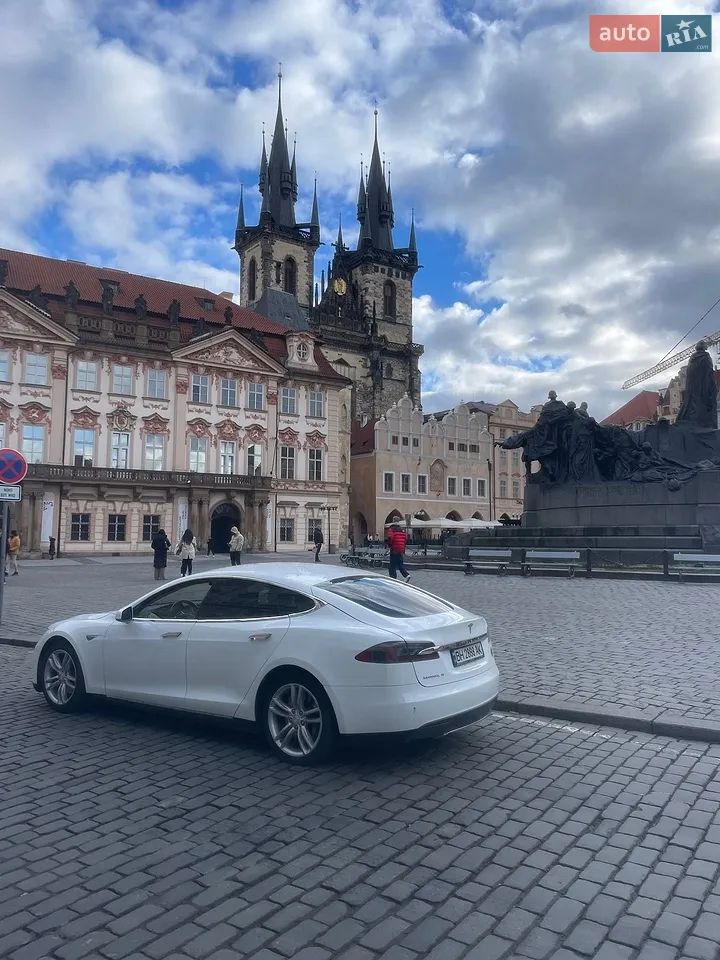 2013 Tesla Model S - мініатюра 40