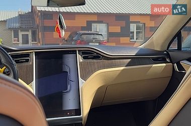 Лифтбек Tesla Model S 2013 в Святопетровское фото 9 Лифтбек Tesla Model S 2013 в Святопетровское
