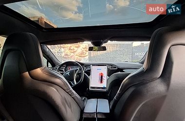 Лифтбек Tesla Model S 2016 в Хмельницком