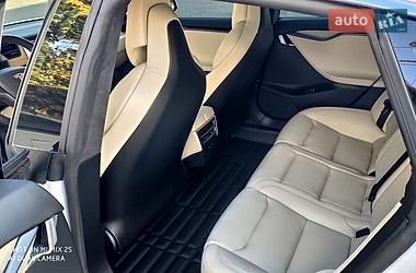 Лифтбек Tesla Model S 2019 в Днепре фото 43 Лифтбек Tesla Model S 2019 в Днепре