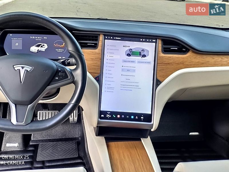 Лифтбек Tesla Model S 2019 в Днепре фото 4 Лифтбек Tesla Model S 2019 в Днепре
