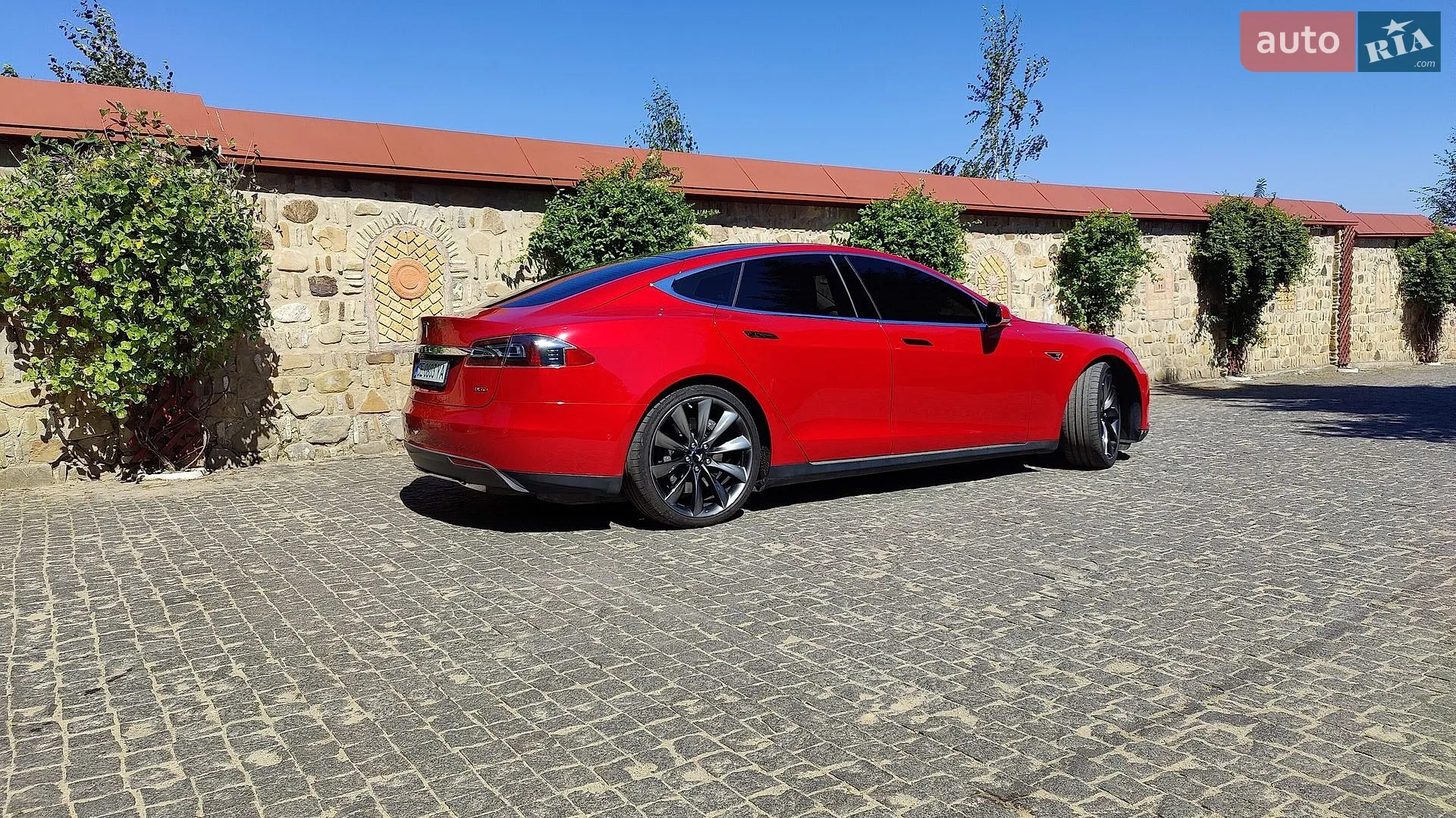 2015 Tesla Model S - мініатюра 15