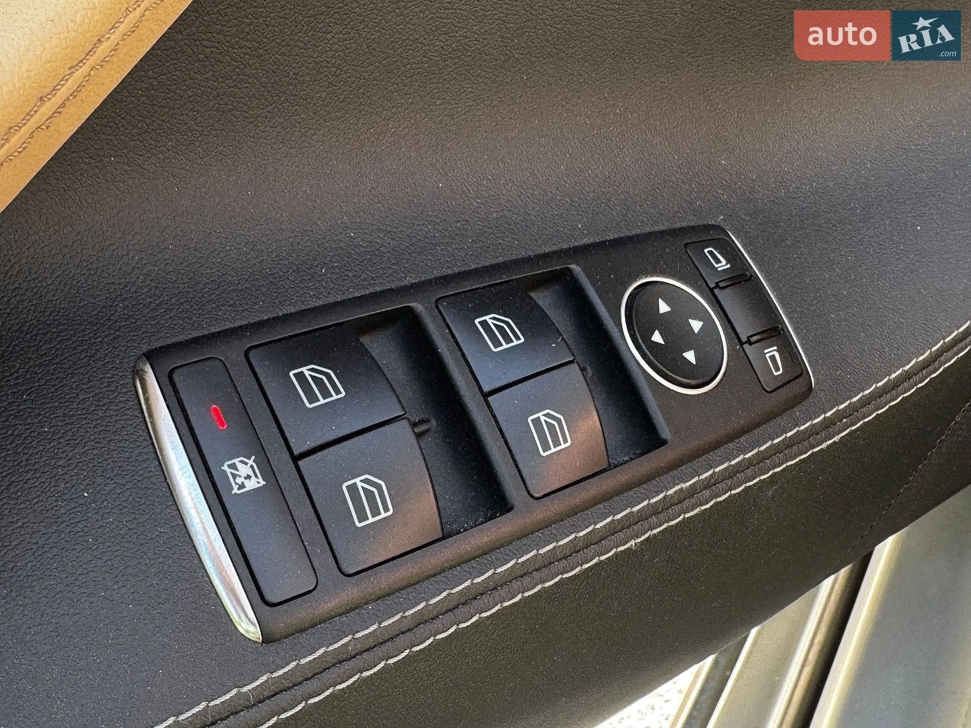 2013 Tesla Model S - мініатюра 26