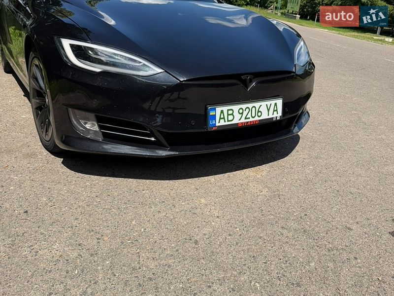 Ліфтбек Tesla Model S 2018 в Вінниці фото 3 Ліфтбек Tesla Model S 2018 в Вінниці