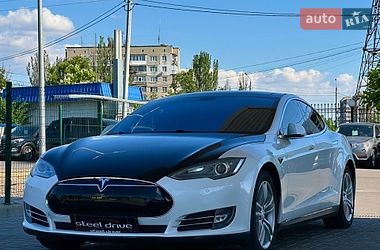 Лифтбек Tesla Model S 2013 в Николаеве