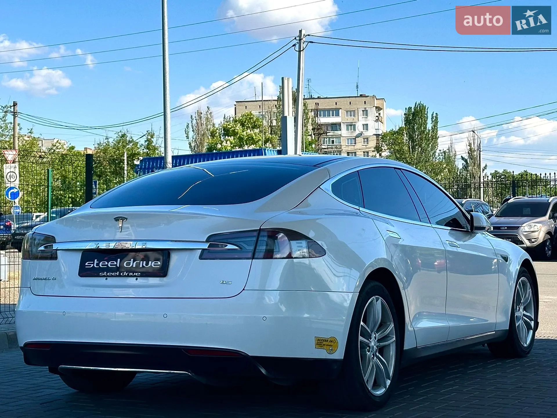 2013 Tesla Model S - мініатюра 5