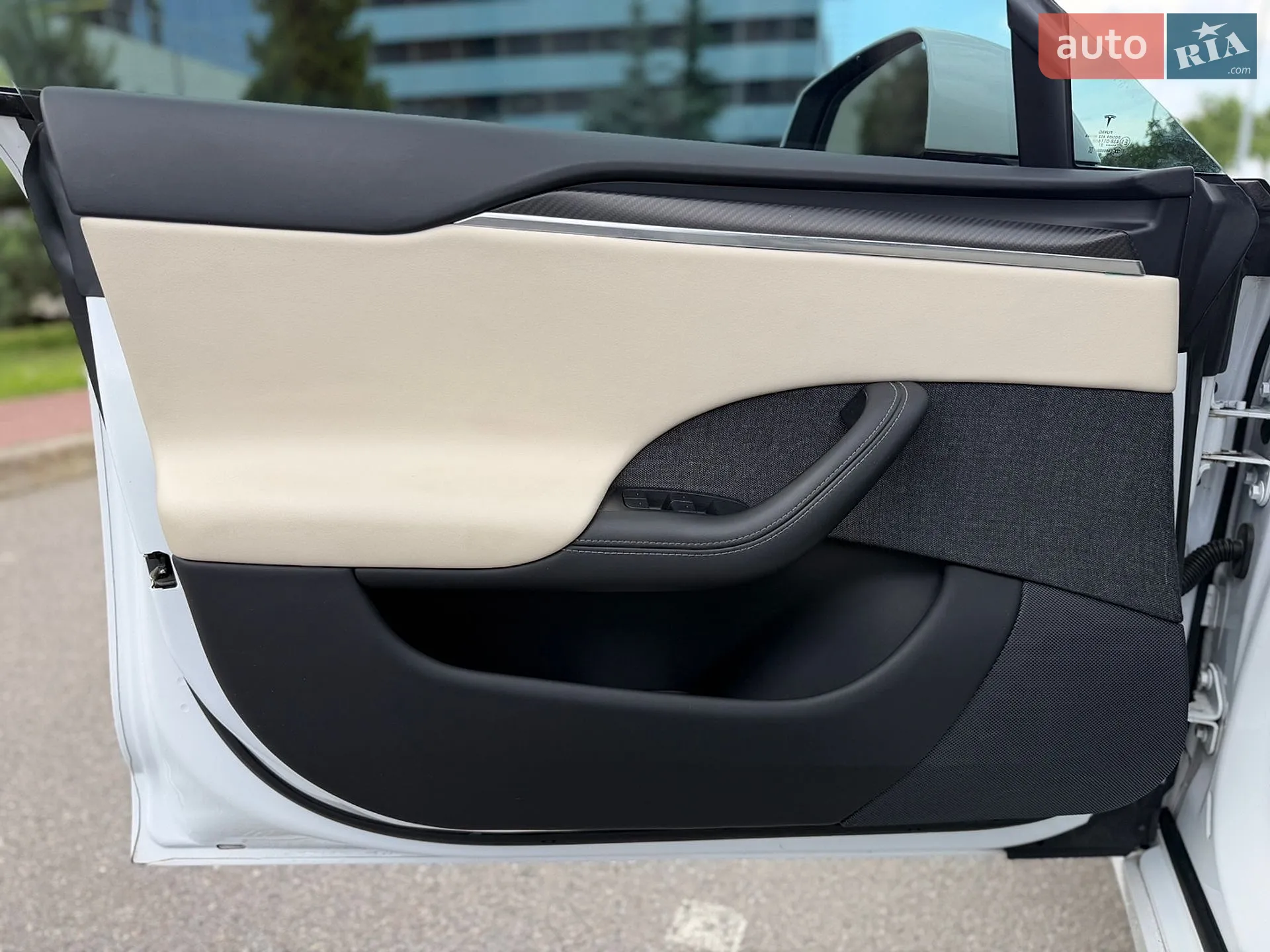 2021 Tesla Model S - мініатюра 9
