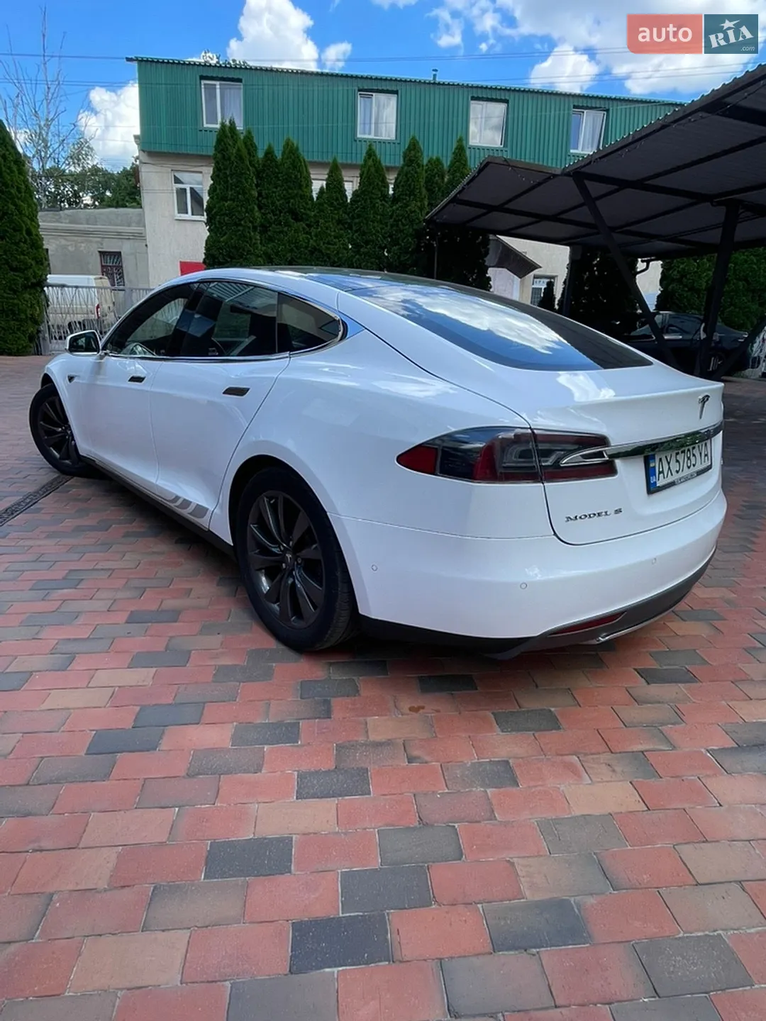 2016 Tesla Model S - мініатюра 15