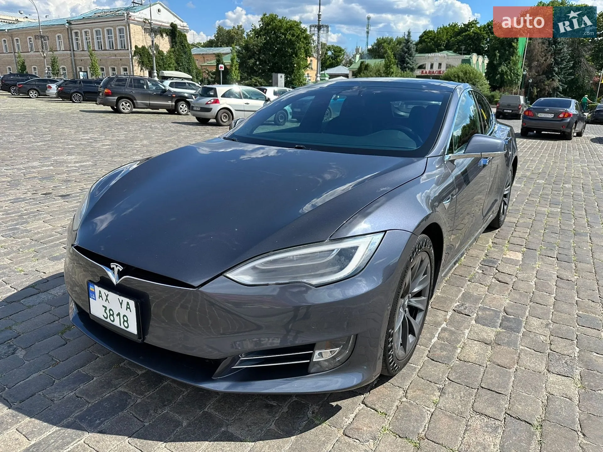 2018 Tesla Model S - фото 1