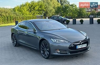 Ліфтбек Tesla Model S 2014 в Тернополі фото 11 Ліфтбек Tesla Model S 2014 в Тернополі