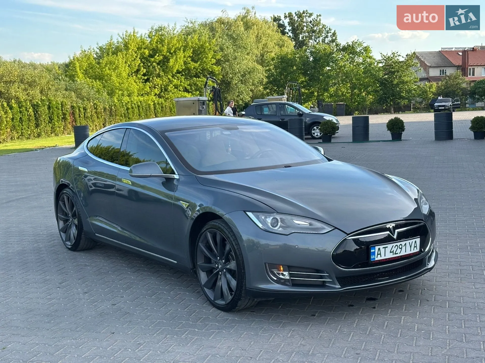 2014 Tesla Model S - мініатюра 11