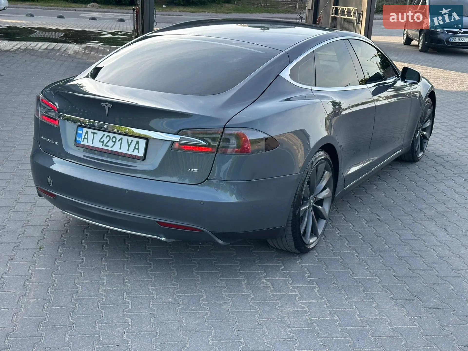 2014 Tesla Model S - мініатюра 20