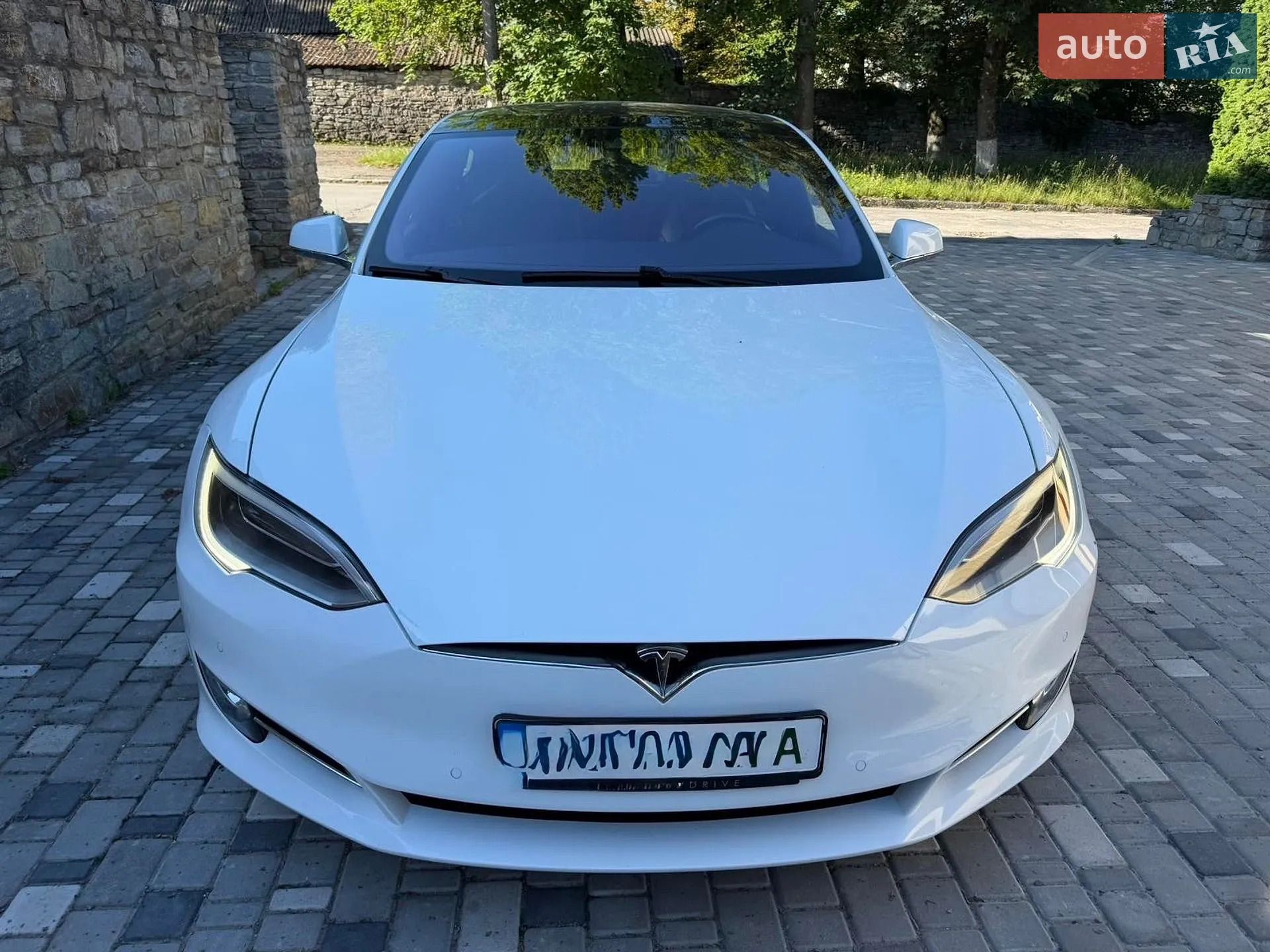 2016 Tesla Model S - мініатюра 9