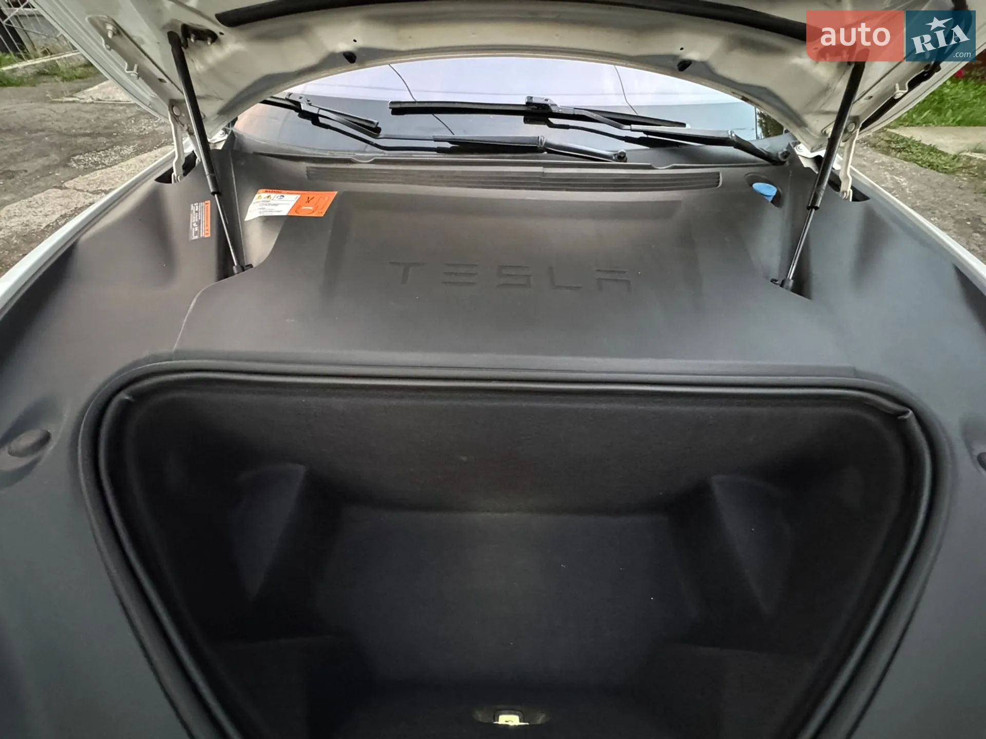 2016 Tesla Model S - мініатюра 12