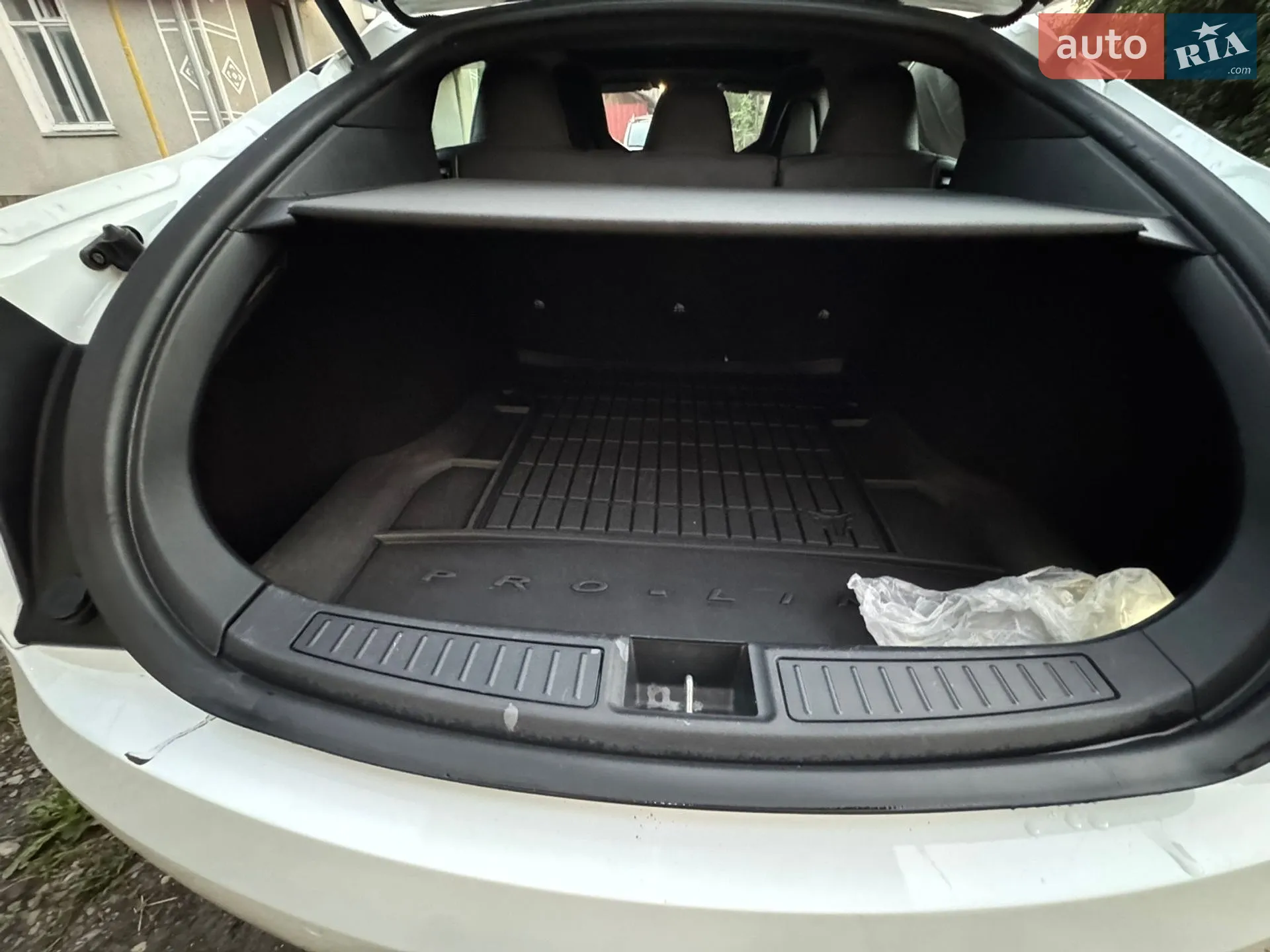 2016 Tesla Model S - мініатюра 16
